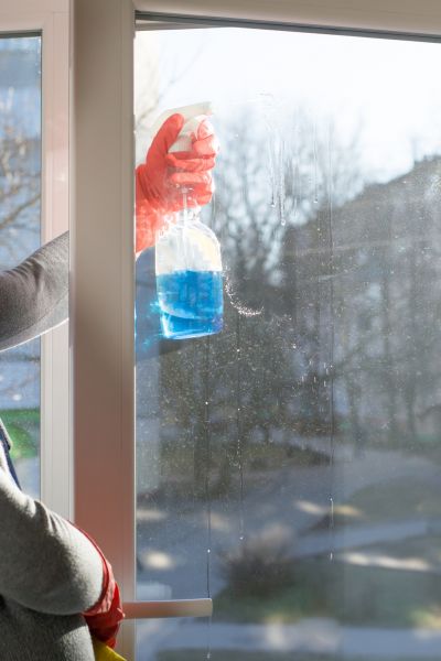 School Glass Cleaning
