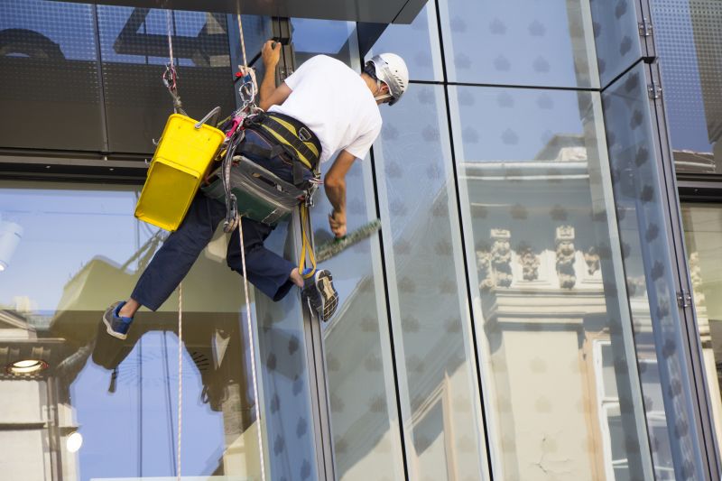 Strip Mall Window Cleaning in Newark, DE